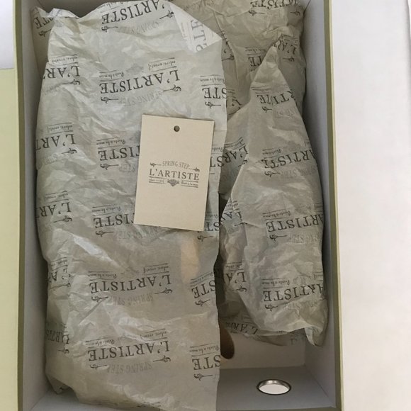 L' Artiste by Spring Step Adorn Gray w/ Cream Leather Slingbacks 37/7M - Picture 10 of 10